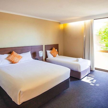 Ibis Styles Mt Isa Verona Mount Isa Exterior photo